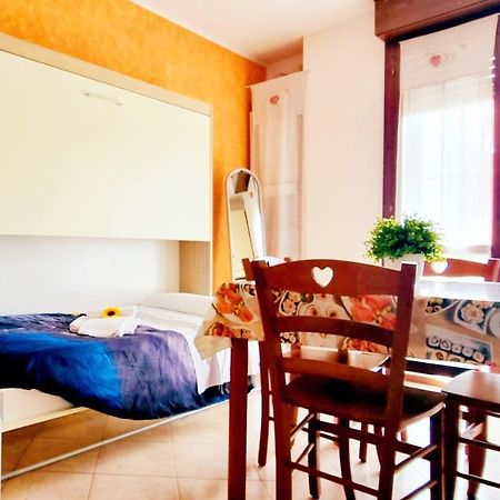 Guest Holiday Filangieri 1 Reggio nell'Emilia Exterior foto